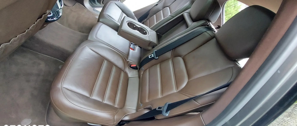 Porsche Cayenne cena 165000 przebieg: 182000, rok produkcji 2015 z Międzychód małe 667